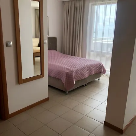 Penthouse In Emerald. Beach, & Spa Lejlighed *